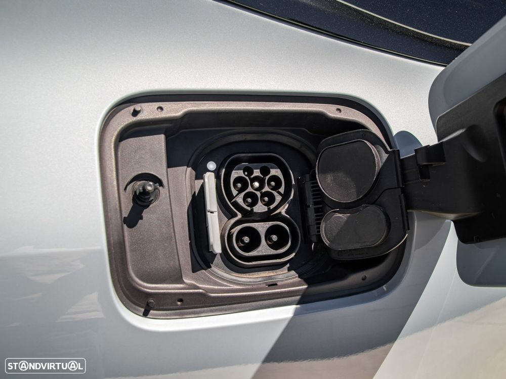 BMW i4 eDrive40 Pack Desportivo M - 11