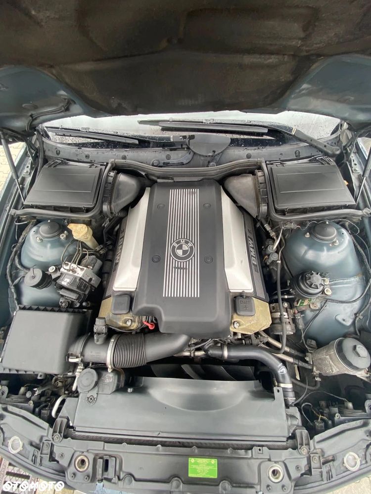 BMW Seria 5 - 12