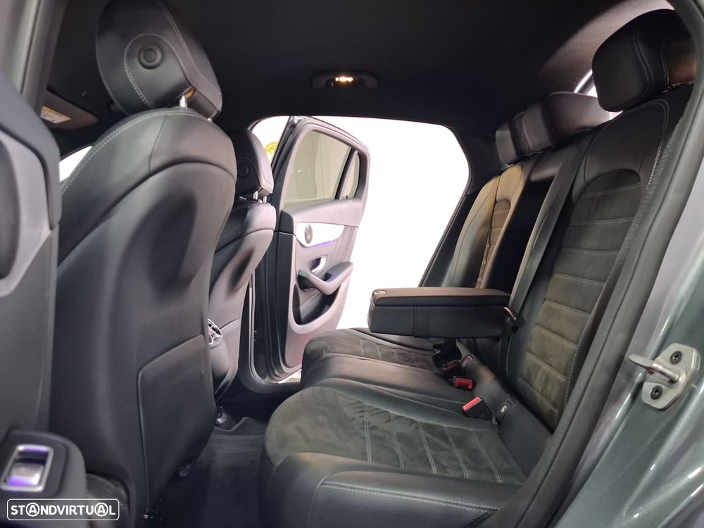 Mercedes-Benz GLC 300 - 11