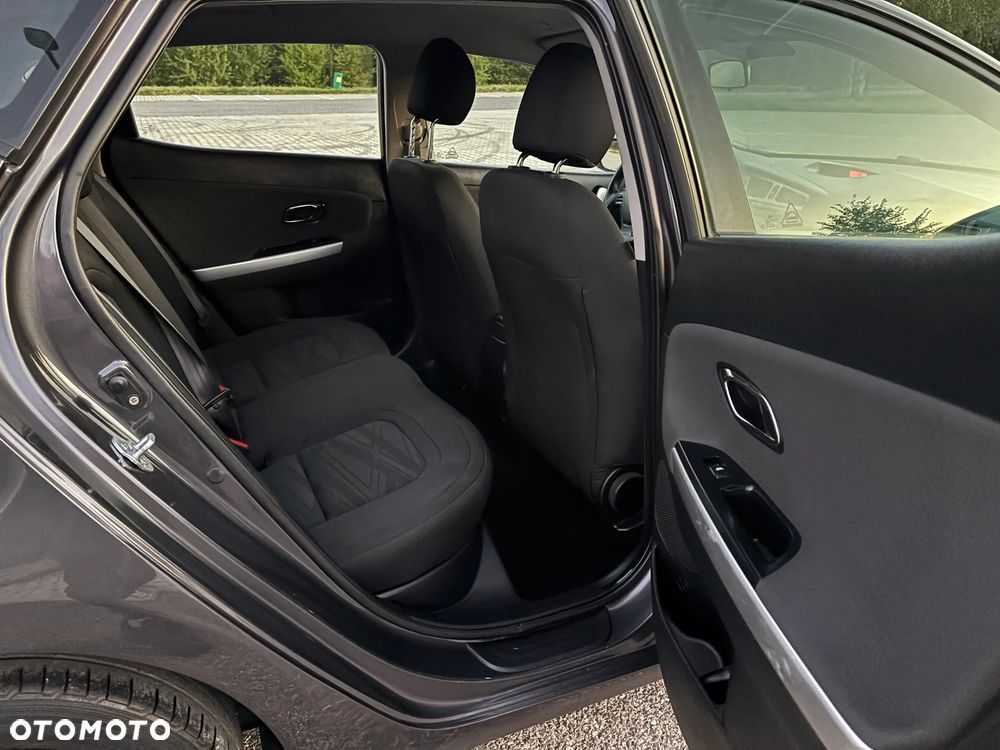 Kia Ceed 1.4 CVVT Dream Team Edition - 16