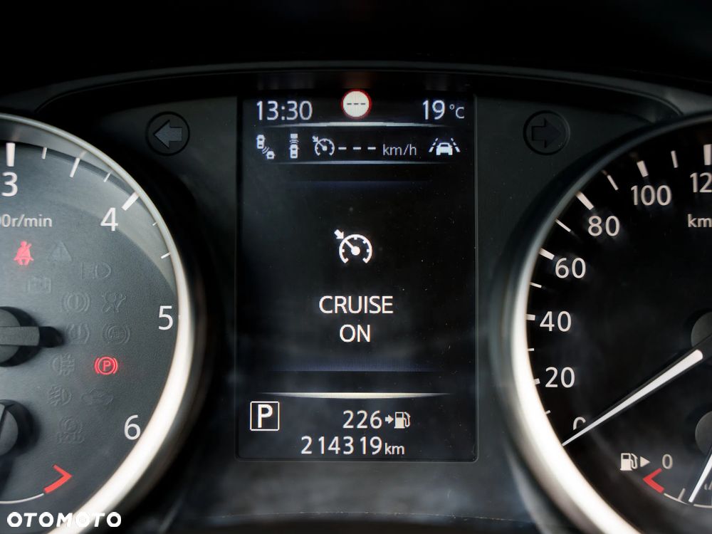 Nissan Qashqai 1.6 DCi Tekna+ Xtronic - 29