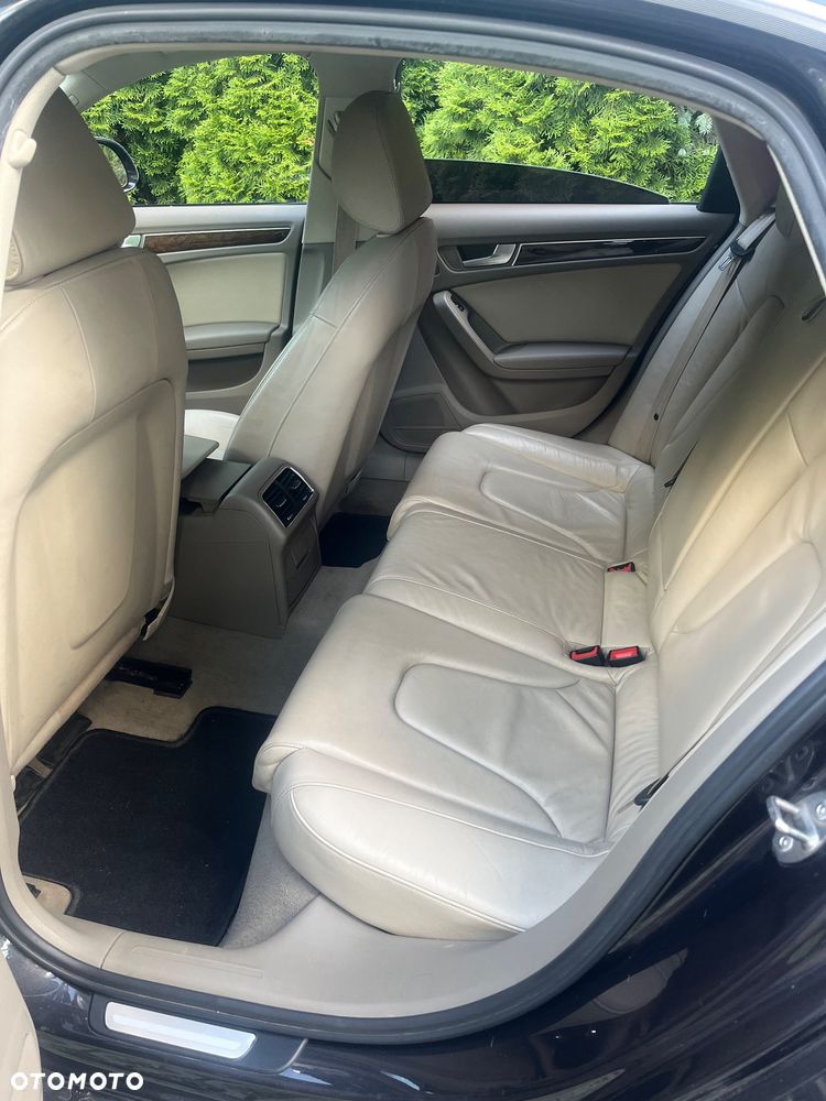 Audi A4 Limousine 2.0 TDI - 8