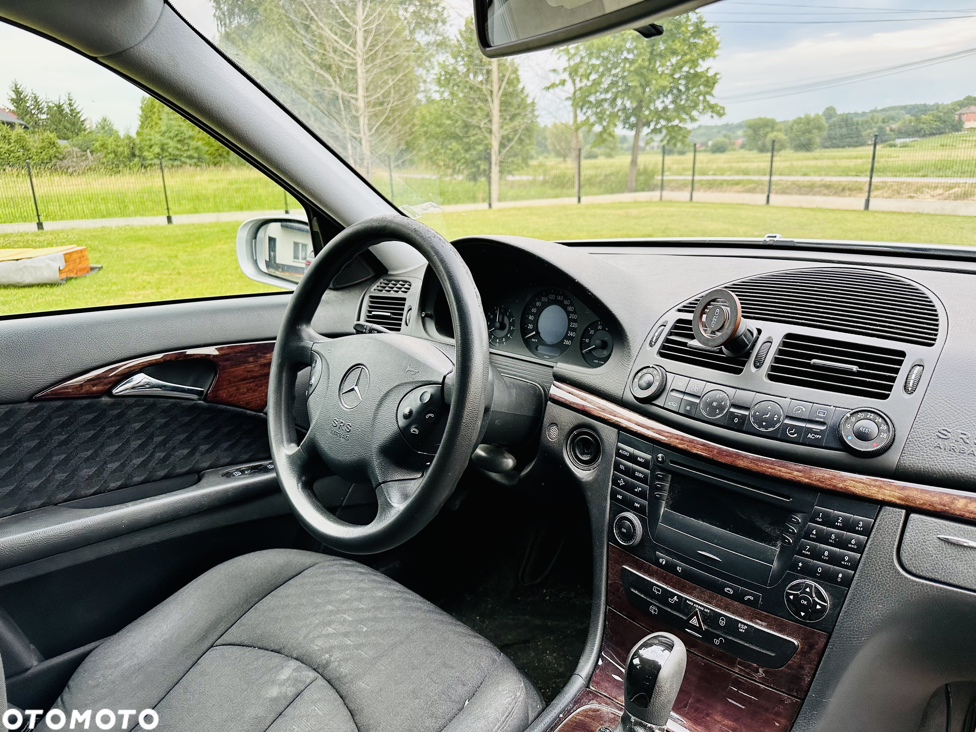 Mercedes-Benz Klasa E - 2
