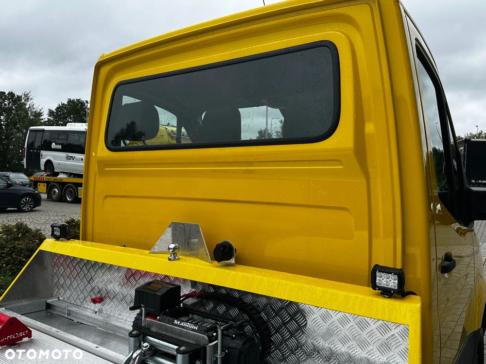Mercedes-Benz Sprinter - 31