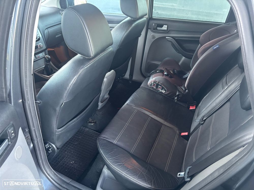 Ford Focus SW 1.6 TDCi Titanium - 8