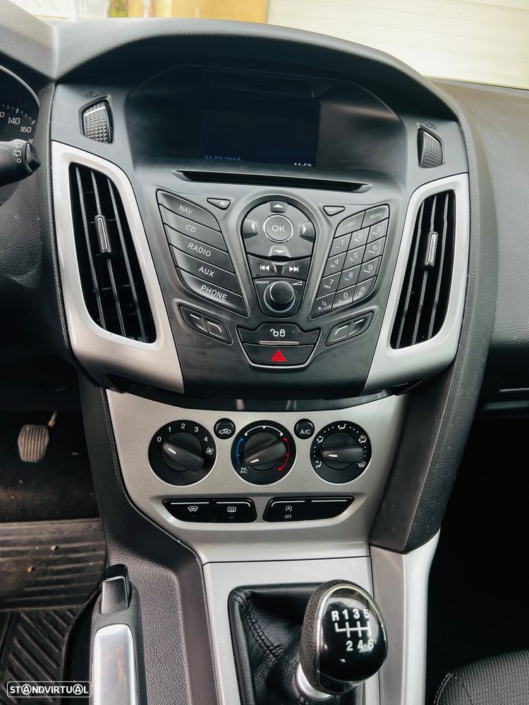 Ford Focus 1.0 SCTi Titanium - 11