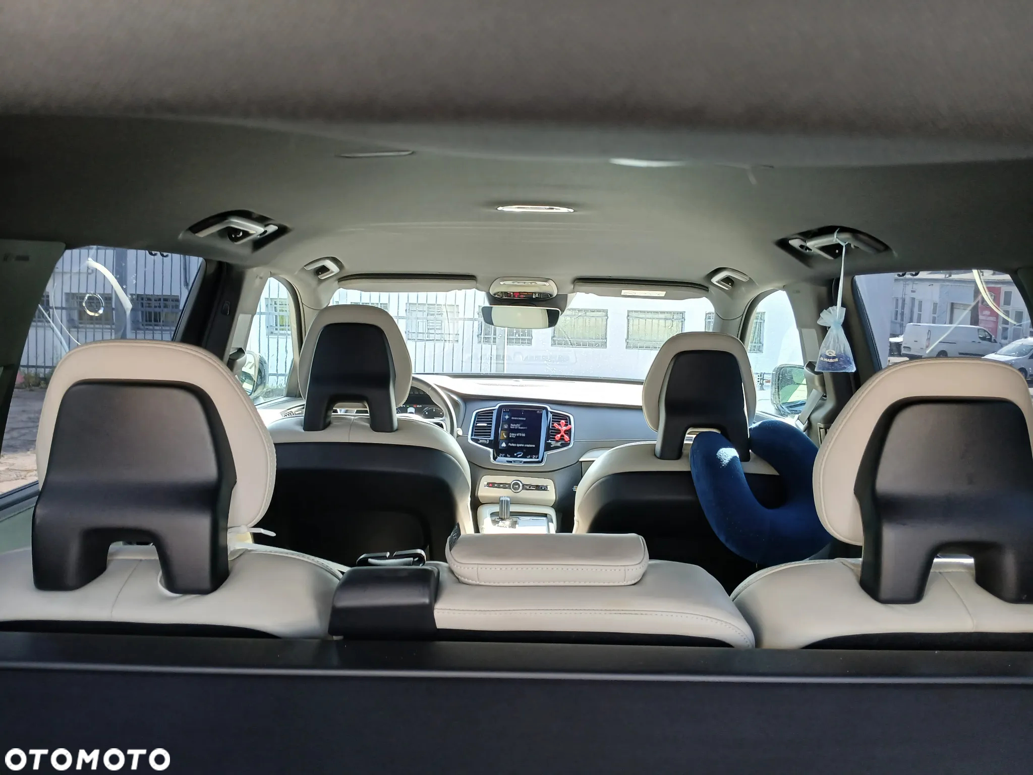 Volvo XC 90 B5 D AWD R-Design - 28