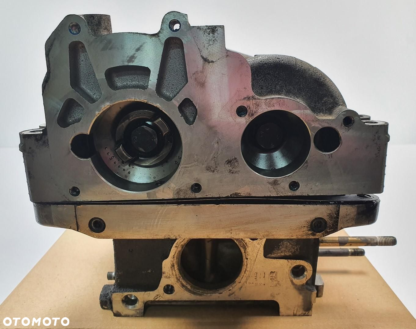 GŁOWICA SILNIKA ALFA ROMEO 159 1.9 JTD 46822135 - 3