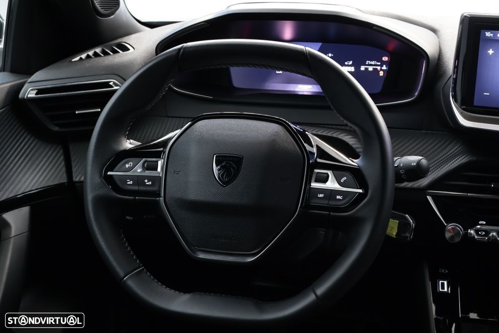 Peugeot 2008 1.2 PureTech Allure - 17