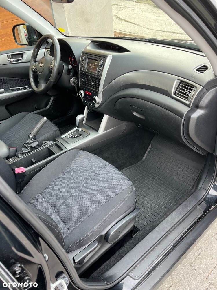Subaru Forester 2.0X Automatik Exclusive - 9