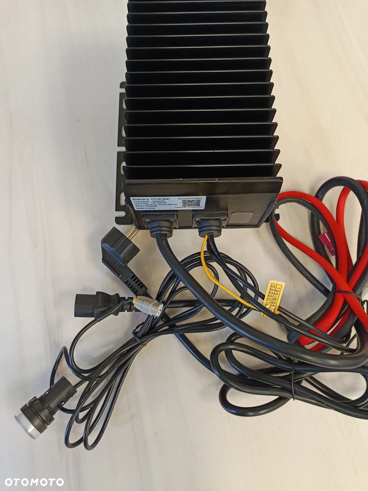 Prostownik GENIE - 5