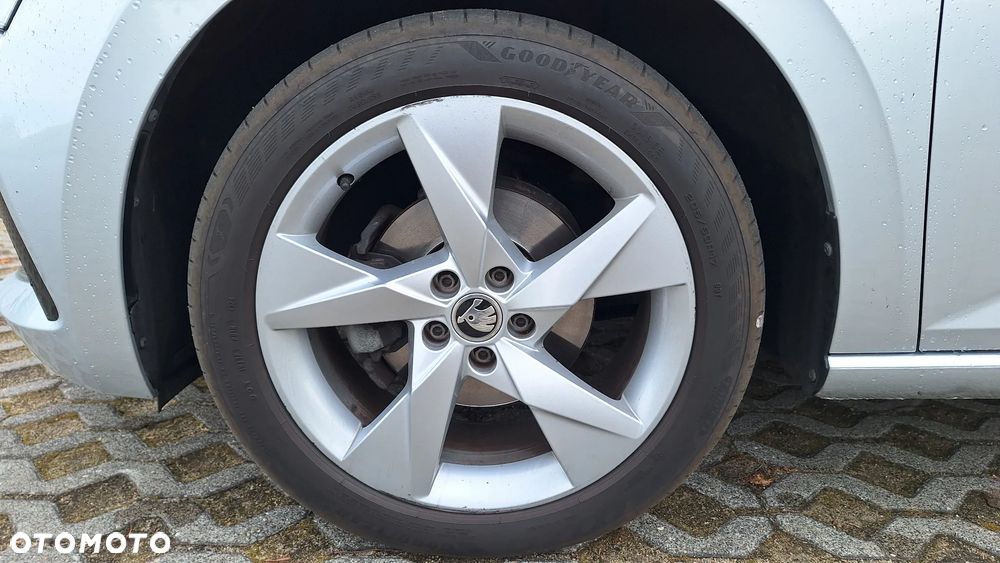 Skoda Scala 1.5 TSI Style DSG - 19