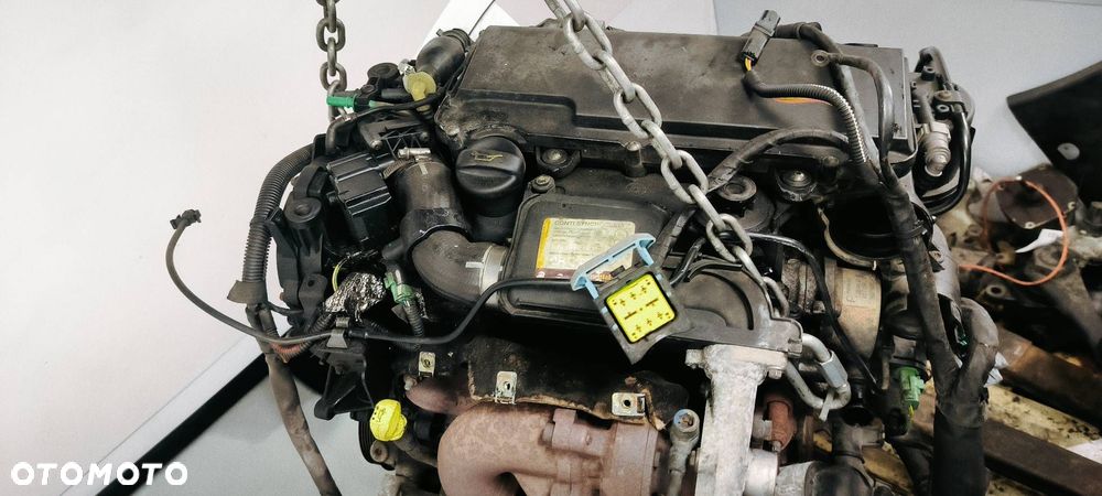 SILNIK KOMPLETNY PEUGEOT 1007 10F067 1.4 HDI - 8