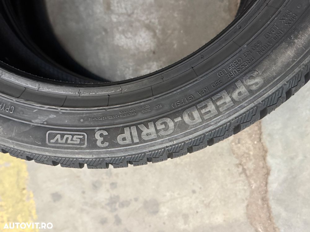 Vând 2 anvelope 215/50/18 semperit de iarnă noi - 6