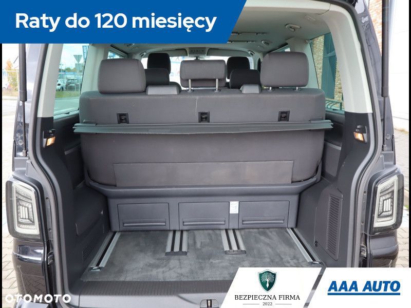 Volkswagen Multivan - 15
