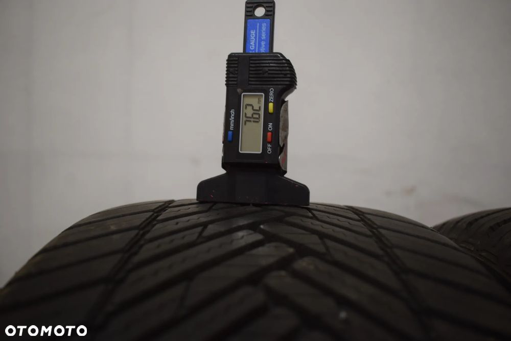 R17 225/45 Hankook Kinergy 4S 2 - 4