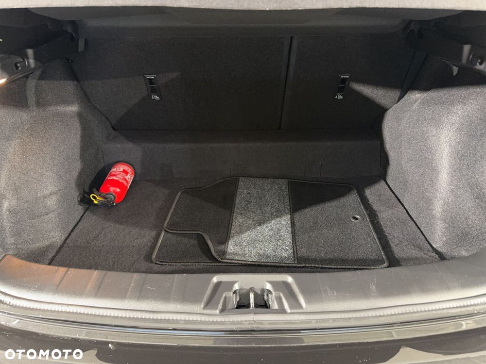 Nissan Qashqai - 15