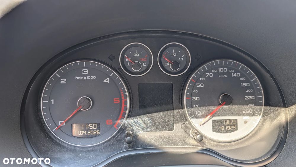 Audi A3 Sportback 2.0 TDI DPF Ambiente - 12