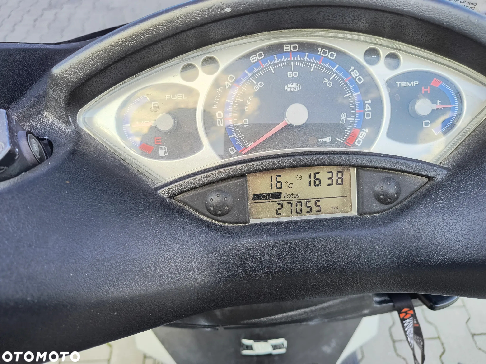 Yamaha X-max - 5
