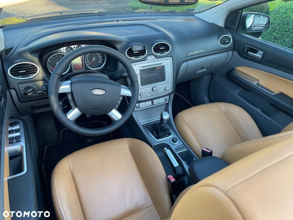 Ford Focus - 10
