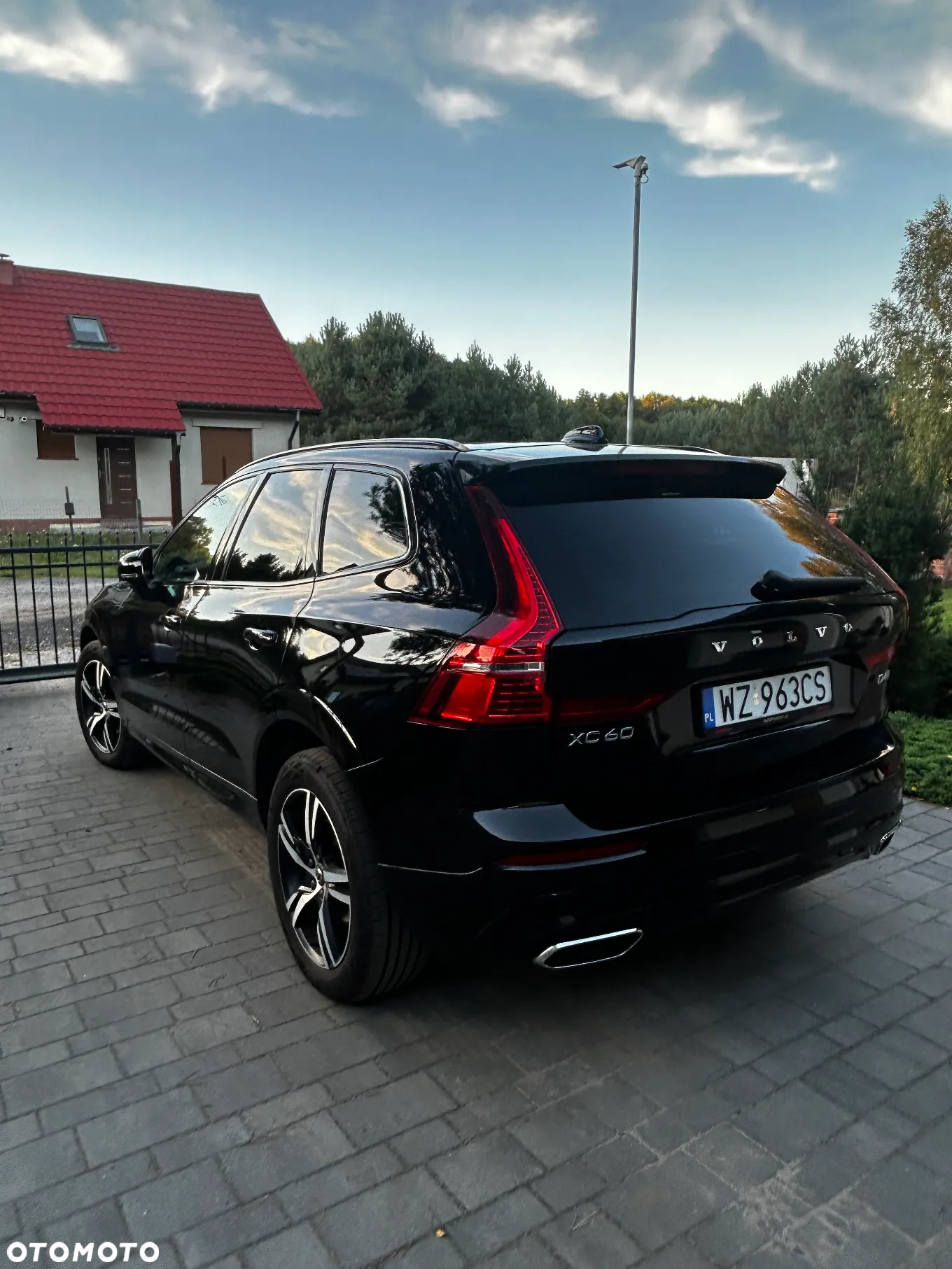 Volvo XC 60 D4 R-Design - 5
