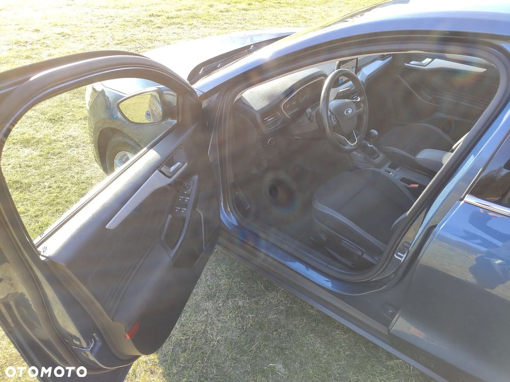 Ford Focus 1.0 EcoBoost Connected - 10