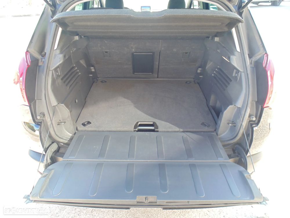 Peugeot 3008 1.6 HDi Style - 14