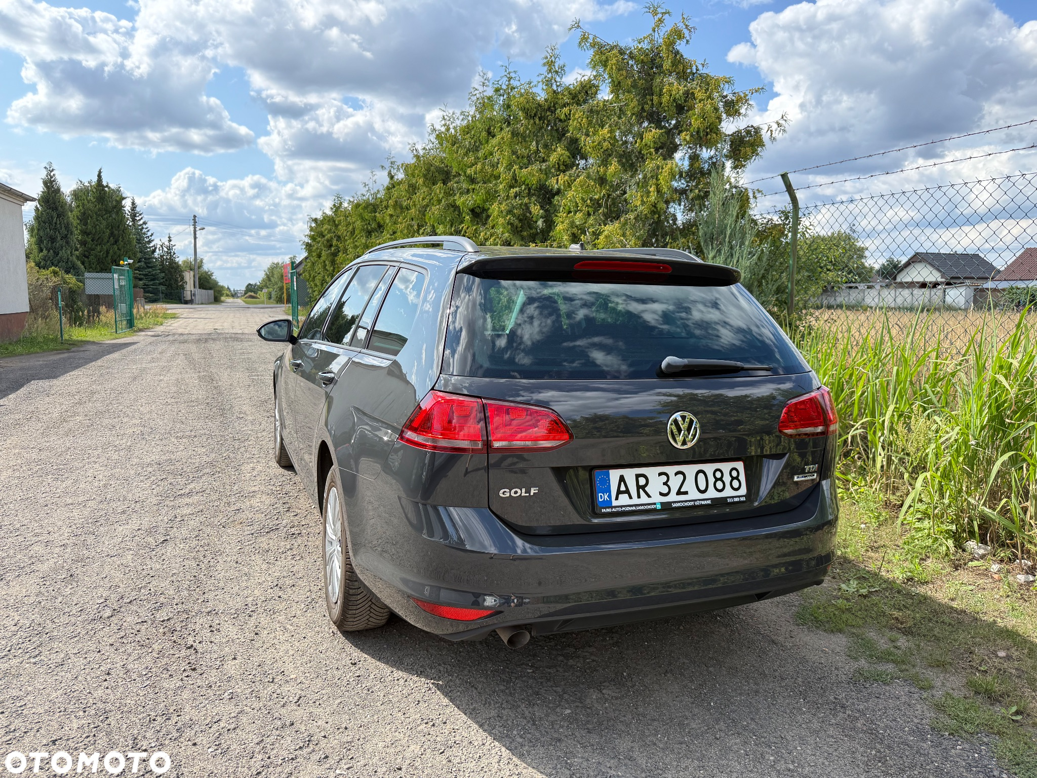Volkswagen Golf Variant 1.6 TDI BlueMotion Technology Comfortline - 8