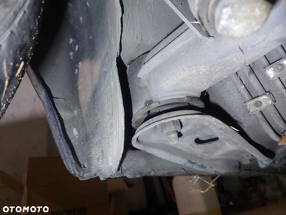 BMW Seria 5 - 15