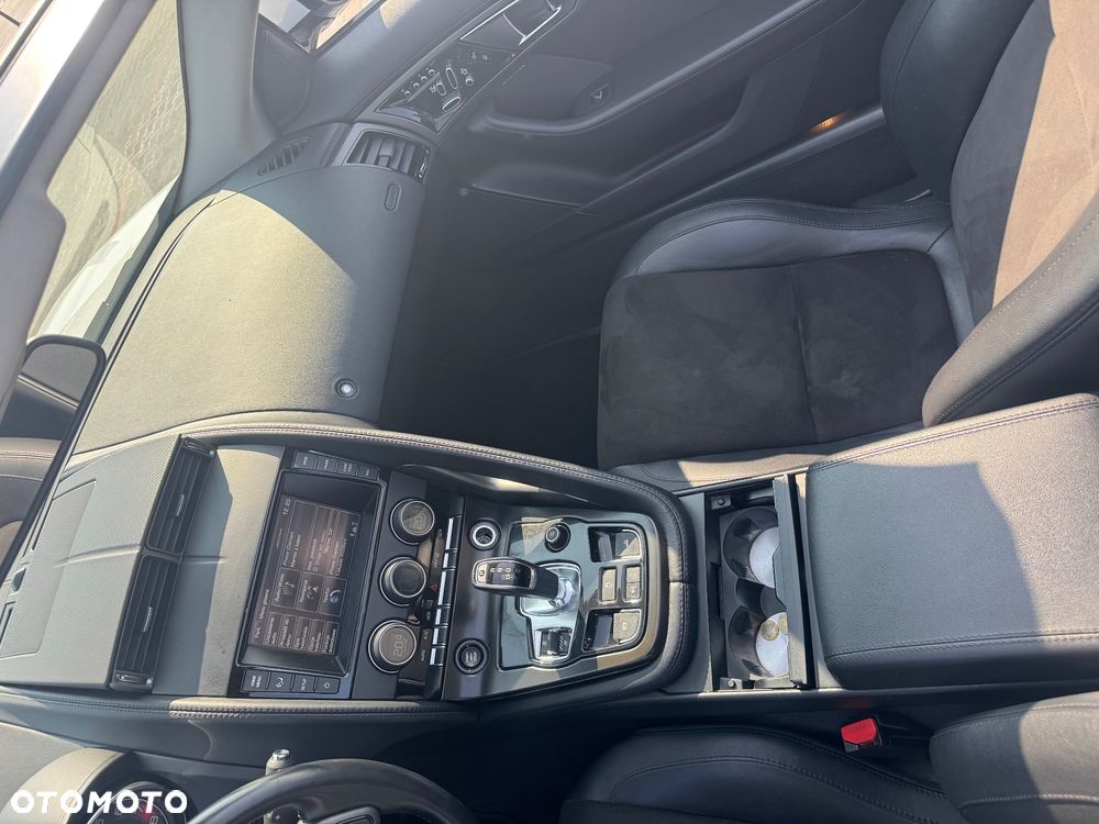 Jaguar F-Type Standard - 9