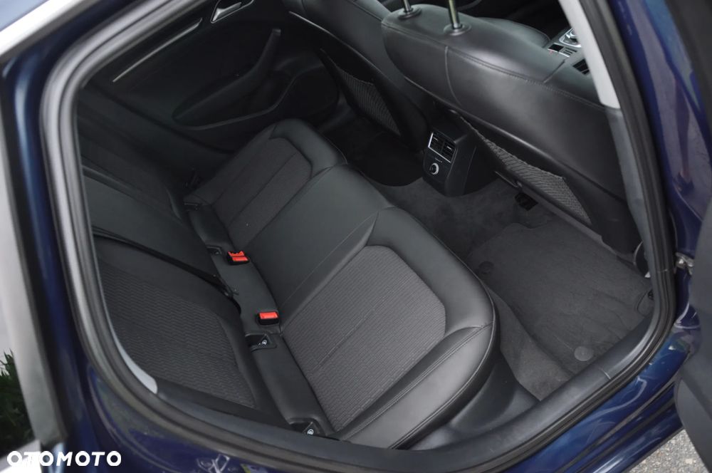 Audi A3 Sportback 1.4 TFSI CoD ultra Ambiente S tronic - 21
