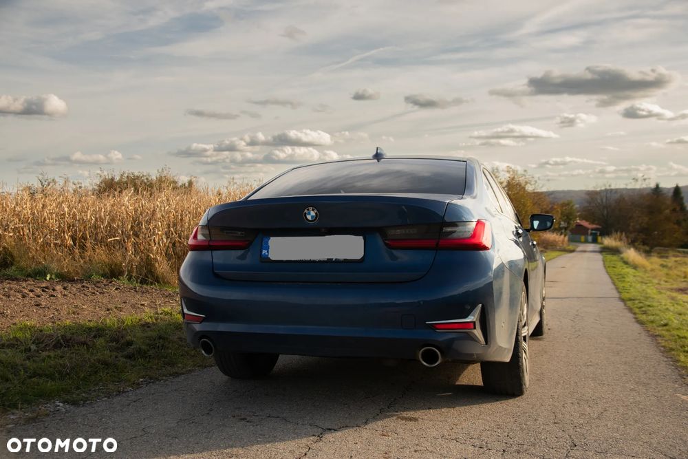 BMW Seria 3 320d xDrive Luxury Line - 8