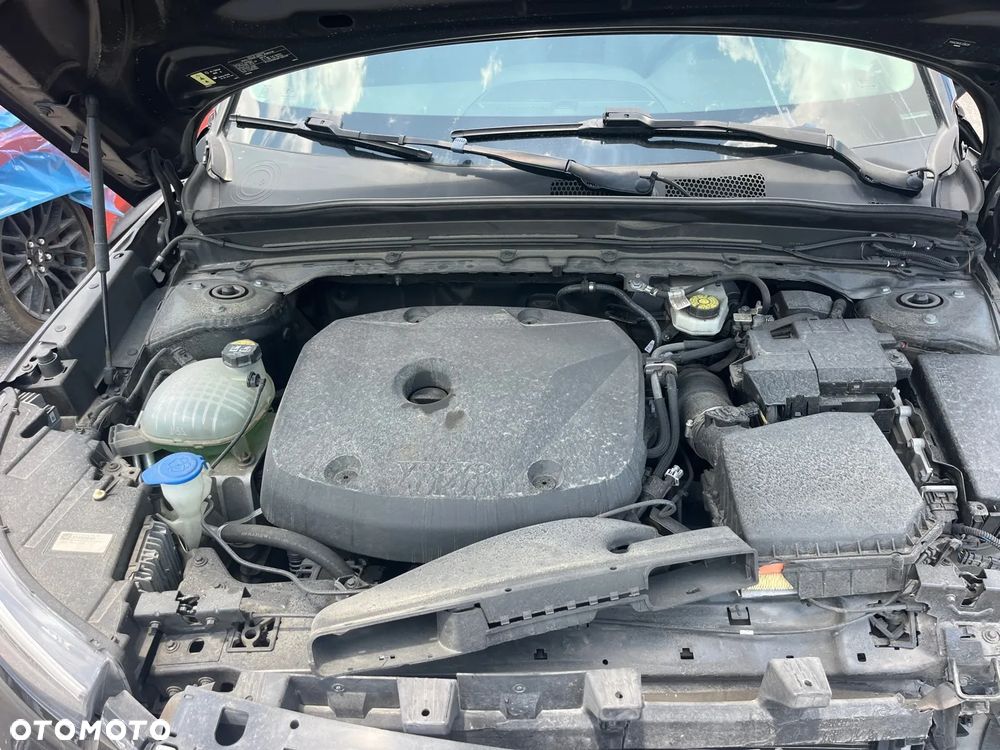 Volvo XC 40 T4 Geartronic Momentum - 9