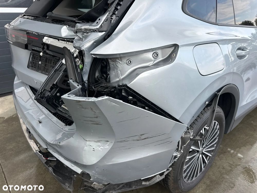 Volkswagen Tiguan - 19