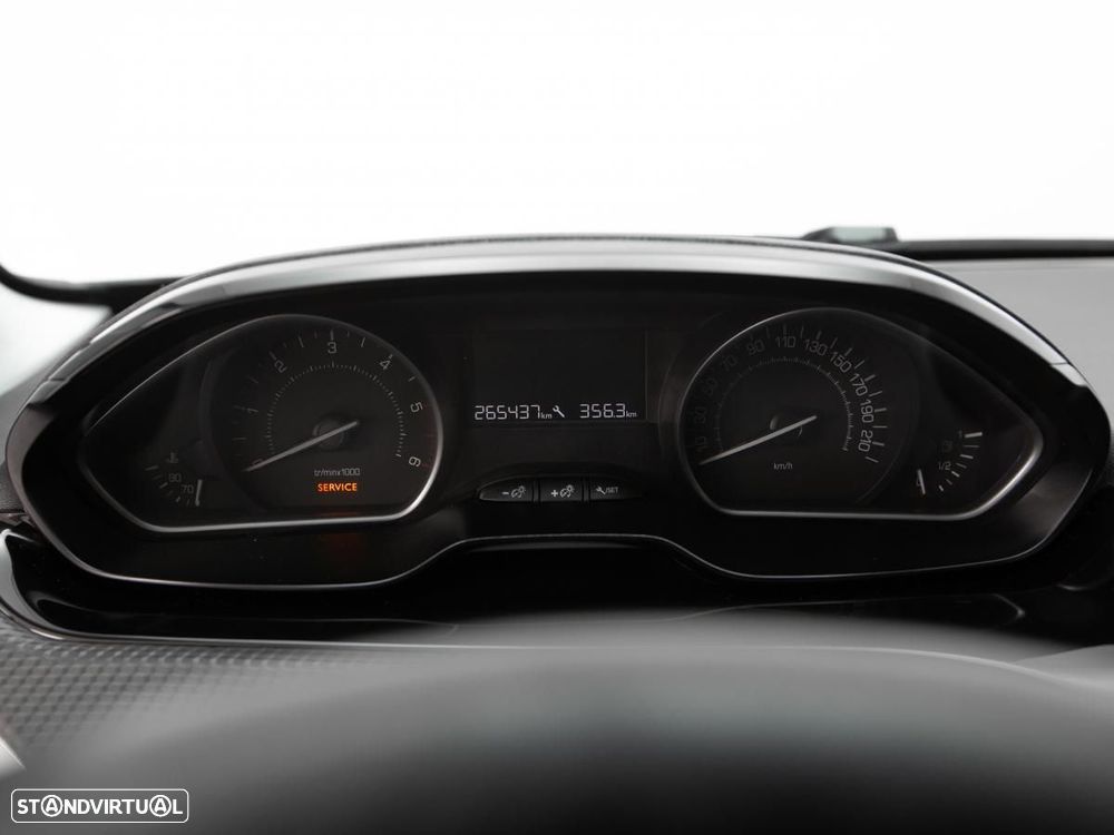 Peugeot 208 1.6 BlueHDi Style - 15