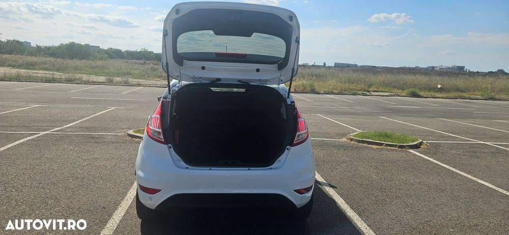 Ford Fiesta 1.5 TDCi Titanium - 20