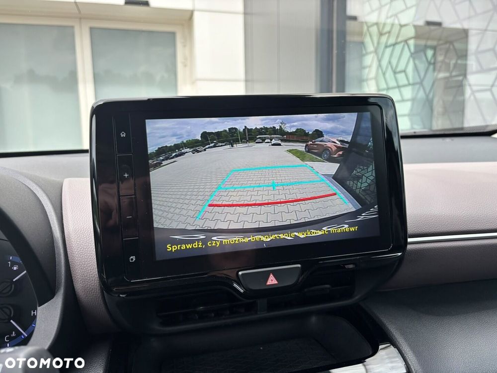 Toyota Yaris Cross Hybrid 1.5 Executive - 19