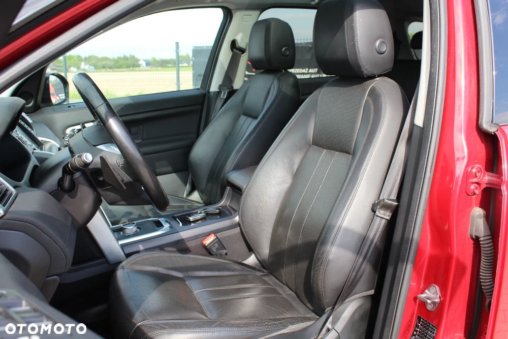 Land Rover Discovery Sport 2.0 TD4 HSE Luxury - 17