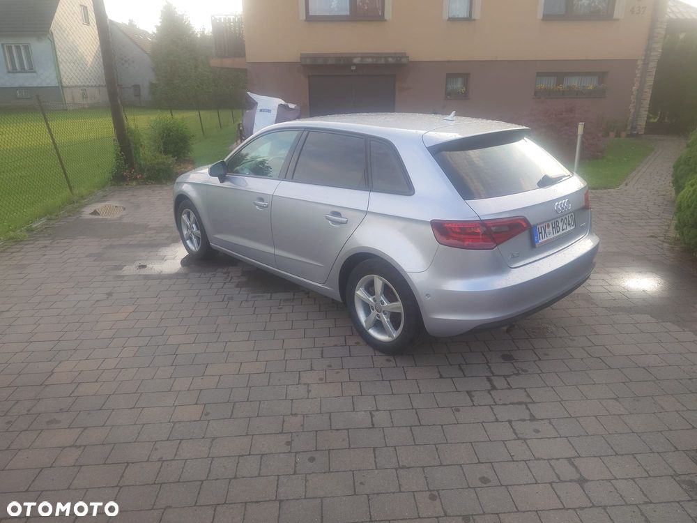 Audi A3 Sportback 1.2 TFSI Ambition S tronic - 3