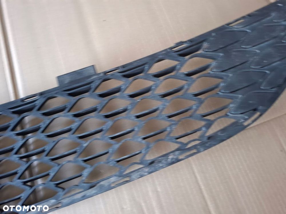 KRATKA ZDERZAKA OPEL ASTRA J OPC ORYGINAŁ - 8