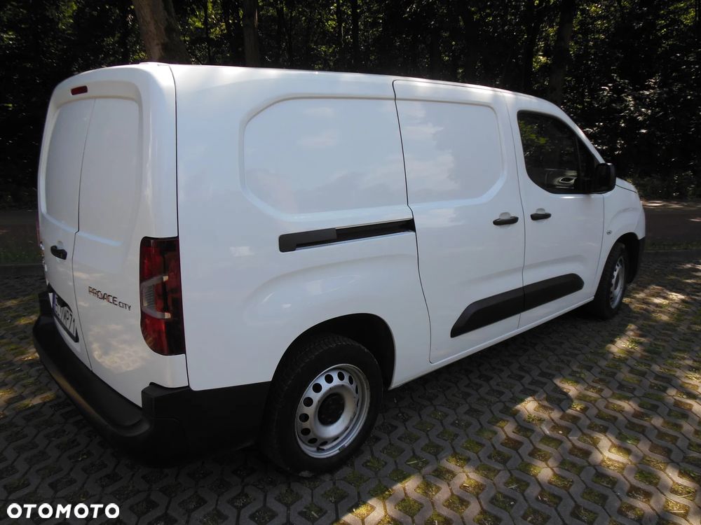 Toyota ProAce Kombi D-4D Compact 2,6t - 4