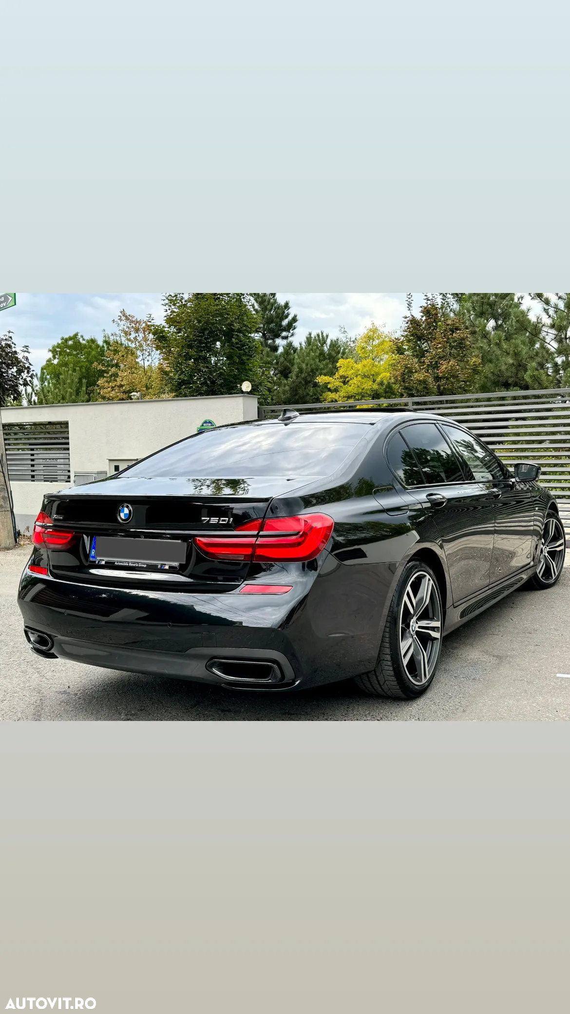BMW Seria 7 750i xDrive - 2