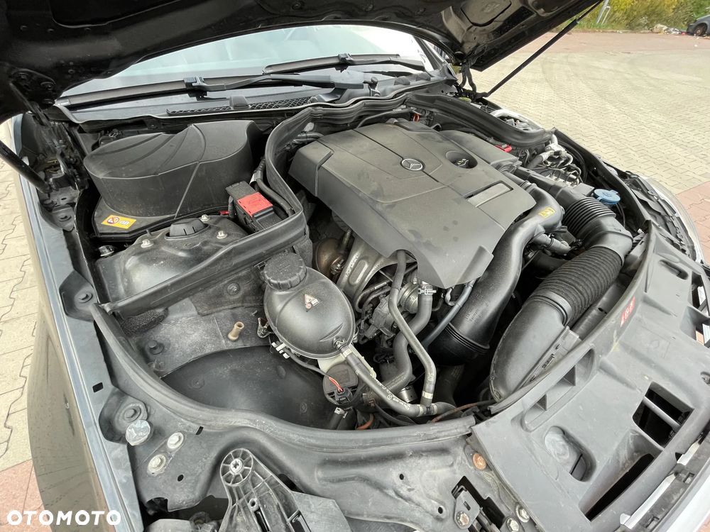 Mercedes-Benz Klasa C 180 (BlueEFFICIENCY) Avantgarde - 23