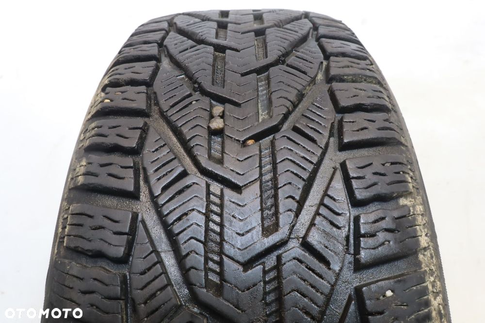 OPONA OPONY 4 SZT KORMORAN SNOW  ZIMA  215/55/16 23R - 4