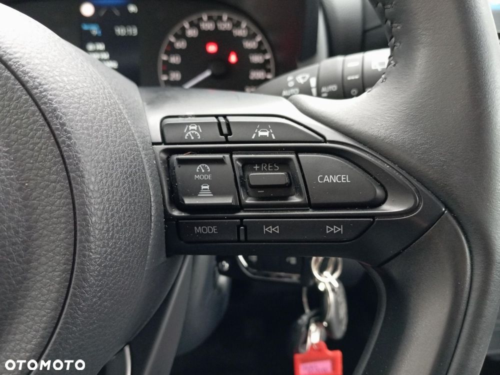 Toyota Yaris - 16