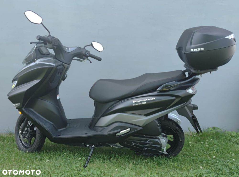 Suzuki Burgman - 4
