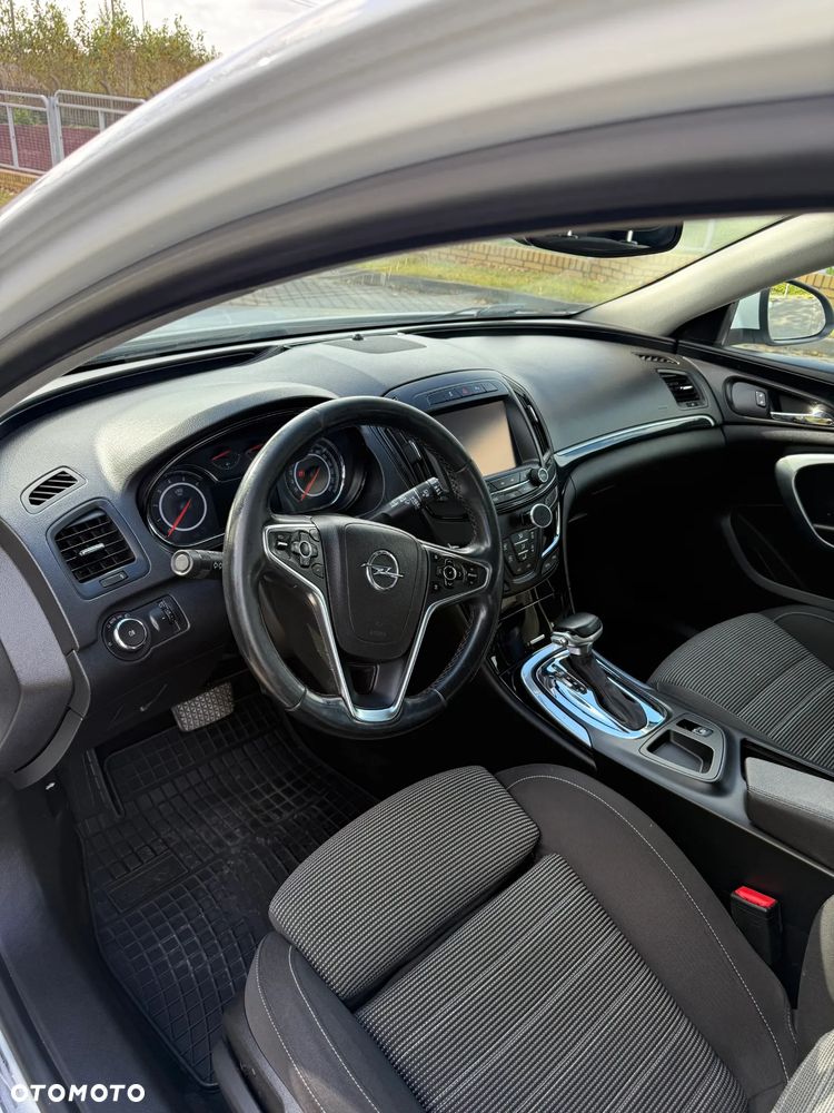 Opel Insignia - 23