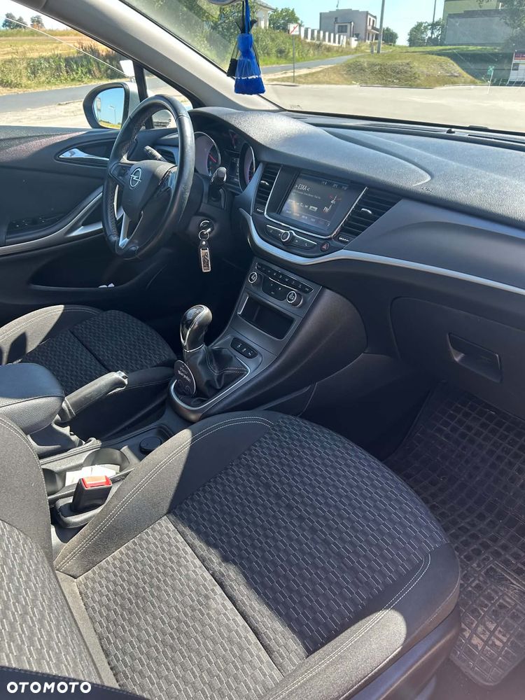 Opel Astra 1.6 CDTI Enjoy - 5