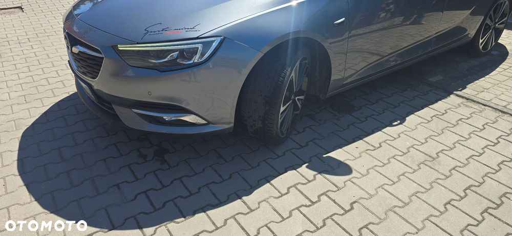 Opel Insignia 2.0 CDTI Innovation S&S - 9