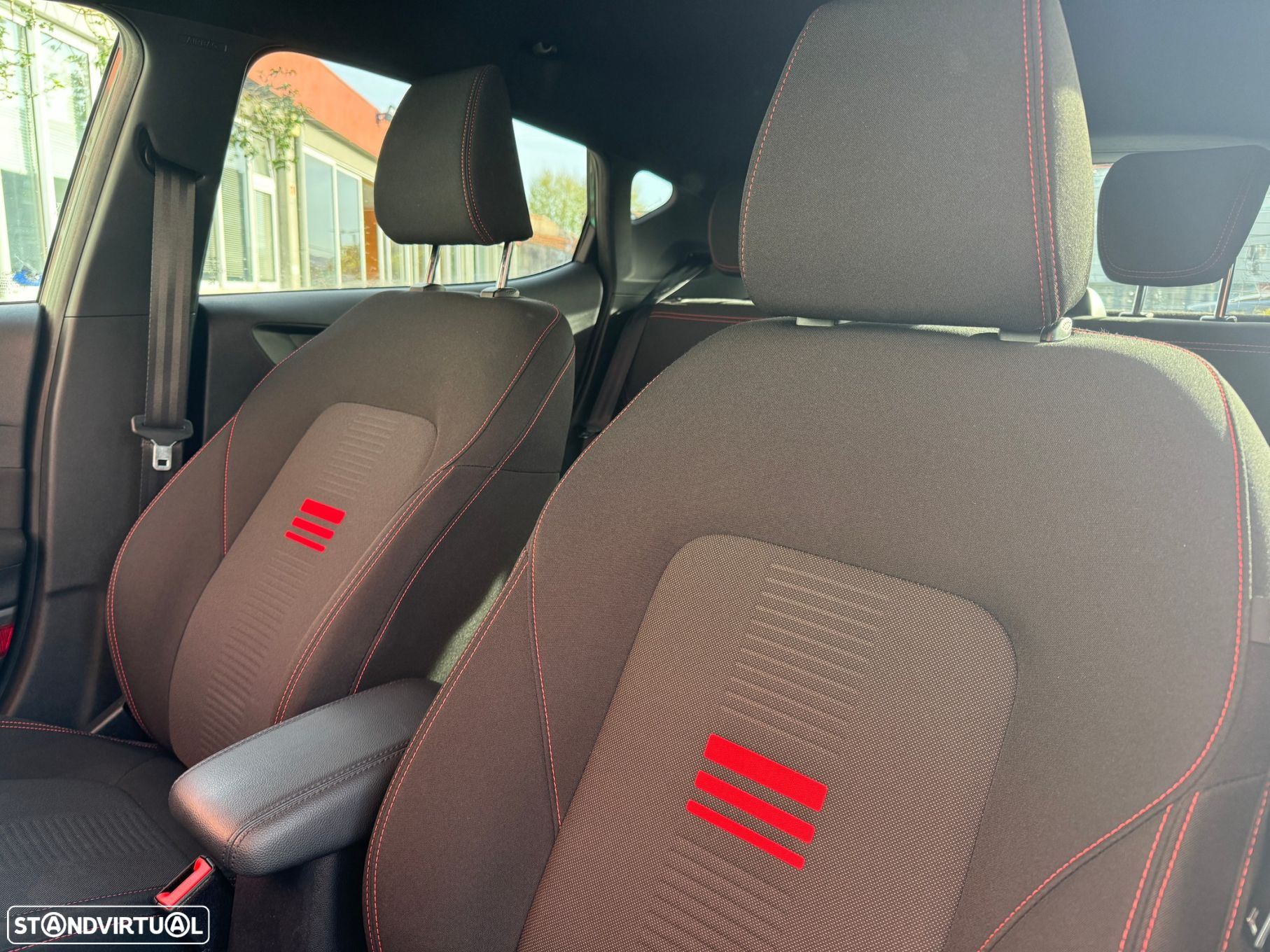 Ford Fiesta 1.0 EcoBoost ST-Line - 5